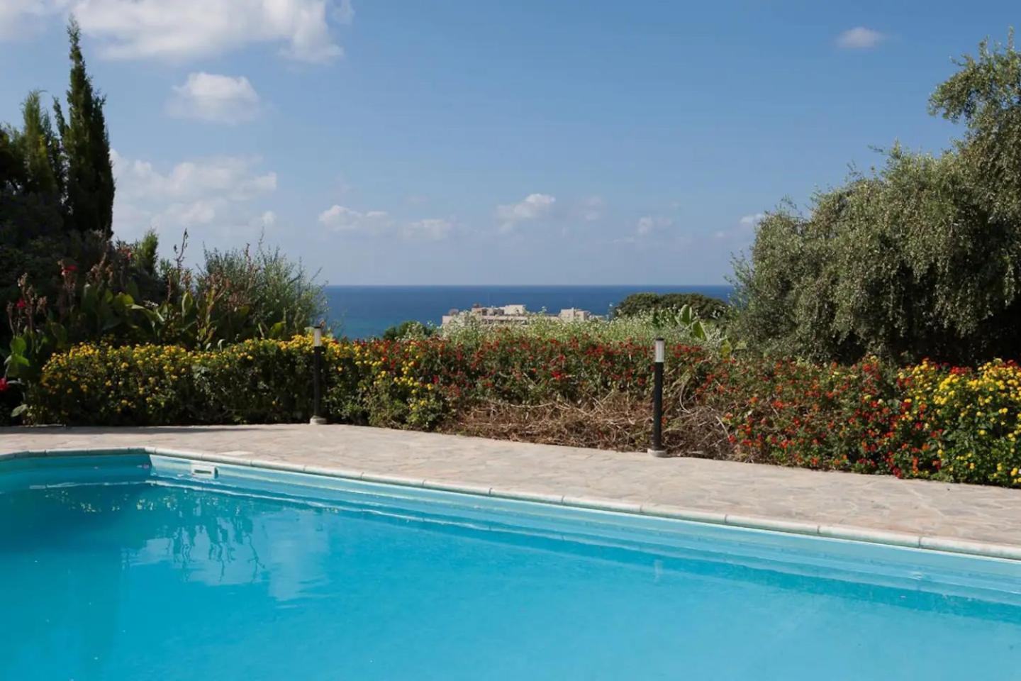 Banana Sunset Villas Paphos ภายนอก รูปภาพ